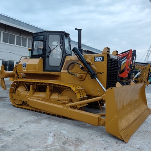 รถตักดินตีนตะขาบ D6GC D6G D6D แมวมือสองรถแทรคเตอร์มือสองรถแทรคเตอร์ D6D ตีนตะขาบ D6D - Product Image 1