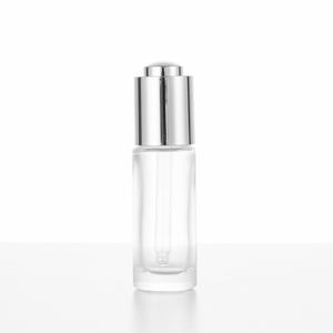 ขวดแก้วทรงกระบอกใสสำหรับเครื่องสำอาง พร้อมหลอดหยดสีเงินสำหรับของเหลวเครื่องสำอาง - Product Image 5