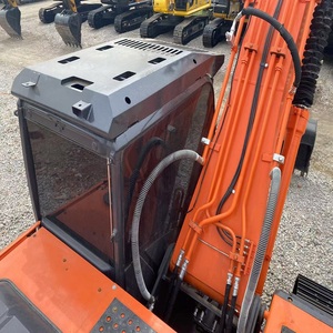 Excavatrice de 21 tonnes Hitachi ZX210 d'occasion de haute qualité à vendre CE EPA à faibles heures de travail moteur boîte de vitesses pompe roulement présent - Product Image 6
