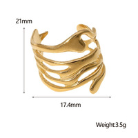 Europa Mode Damen Edelstahl Breite Fingerringe 18 Karat vergoldet Trendy Irregular Geometric Design Tägliches Engagement