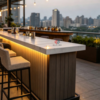 Comptoir de bar lumineux personnalisé en pierre frittée, aspect marbre, pour cuisine ou caisse, avec éclairage LED
