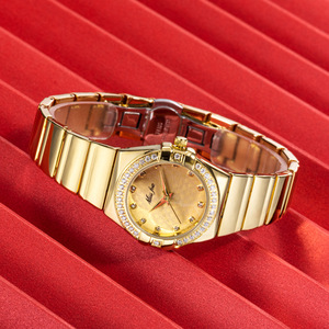 Wholesale Light Luxury Leisure Versatile Quartz <b>Watch</b> Waterproof Diamond Quartz <b>Watch</b> for Women - Product Image 4