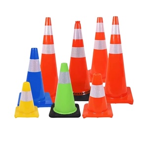 Nhà Máy Ban Đầu Bán Buôn An Toàn Cones Linh Hoạt <span class=keywords><strong>PVC</strong></span> Đen Cơ Sở Giao Thông Cones Cho Đường An Toàn - Product Image 1