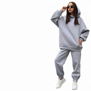 Pull à capuche à la mode en velours de coton décontracté pour femmes ensemble de survêtements délavés en deux pièces - Product Image 1
