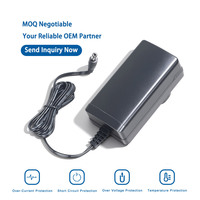 Adaptateur secteur mural OEM ODM avec prise britannique, sortie CC 12V 5A pour caméra de vidéosurveillance, bande LED, imprimante, équipement numérique