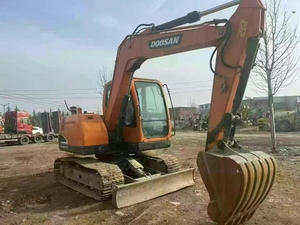 รถขุด DOOSAN DX88 8 ตัน มือสอง เครื่องยนต์ยันม่าร์ ปั๊มไฮดรอลิก Doosan Mottrol วาล์ว KYB ชั่วโมงการใช้งานต่ำ สภาพ 90% ปี 2023 พร้อมวิดีโอ - Product Image 1