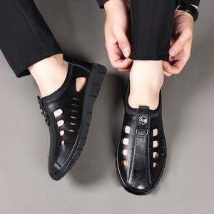 รองเท้าแตะหนังแท้สำหรับผู้ชาย, ใหม่รองเท้าแตะระบายอากาศน้ำหนักเบากลางแจ้งพร้อมพื้นรองเท้ายางนุ่มปิดแบบสวมด้านนอก - Product Image 4