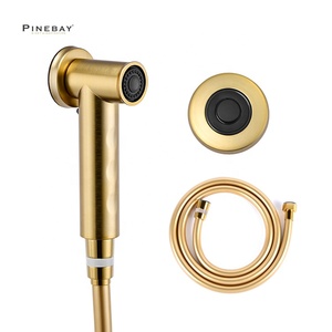 PINEBAY neuer Trend ABS-Gold magnetischer kreisförmiger handbetriebener Bidet-Sprühdose-Kit Badarmatur Dusche runde Toilette Schattaf für Damen