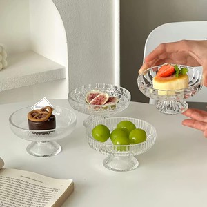 Plateau à fruits secs en verre de style glacier, plateau à desserts, présentoir à snacks, plateau à bonbons, design minimaliste et épuré, pour la maison et le salon - Product Image 1