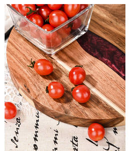 Tabla de <span class=keywords><strong>Queso</strong></span> Redonda de Madera de Acacia y Resina Epoxi Hecha a Mano, Tabla de Cortar Transparente de Lujo de 1.5 cm de Grosor, Duradera y Fácil de Limpiar - Product Image 5