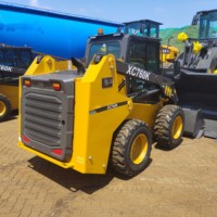 Machine multifonctionnelle à direction zéro XC760K pour les opérations agricoles et en espaces étroits