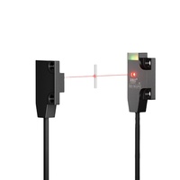 Capteurs photoélectriques optiques infrarouges ultra minces GQT-CB11ZNS la détection avant par le capteur photoélectrique de faisceau avec l'indicateur