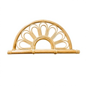 Estante de Mimbre Tejido a Mano Ecológico, Decoración de Pared Arcoíris, Decoración de Ratán Natural para el Hogar, Diseño OEM Personalizado, Hecho en Vietnam - Product Image 1