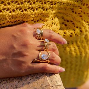 Anillo de Moda Talla 6 7 8 de Acero Inoxidable 316, Anillo Hip Hop Chapado en Oro de 14k con Circonita, Anillo de Compromiso para Mujer - Product Image 3