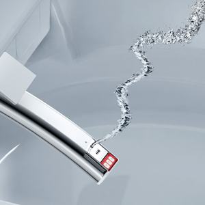 <span class=keywords><strong>WC</strong></span> intelligents, accessoires noirs, cuvette Toto, siège de toilette, commode dorée, <span class=keywords><strong>Geberit</strong></span> - Product Image 5