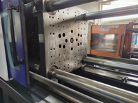 Machine de moulage par injection horizontale automatique d'occasion MA2000 contrôlée par PLC pour matériaux HDPE/PET/ABS/PP/EPS/PC
