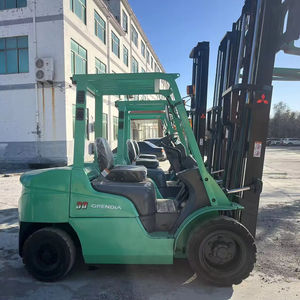 Offre spéciale Mini chariot élévateur diesel Mitsubishi FD40 d'occasion Transpalette automatique en parfait état de fonctionnement de 4 tonnes Original du Japon - Product Image 1