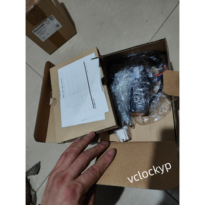 GYS500DC1-C8B NUEVO MOTOR SERVO AC Fuji GYS500DC1-C8B - Product Image 2