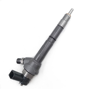 Inyector de combustible de envío rápido 0445110418 0445110520 Inyector diésel de combustible Common Rail 0 445 110 <span class=keywords><strong>418</strong></span> - Product Image 2