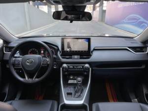 La base d'exportation de voitures d'occasion en Chine propose des voitures à essence à bas prix Modèle de stock <span class=keywords><strong>Venza</strong></span> Sièges en cuir de direction gauche fournis en vrac - Product Image 6