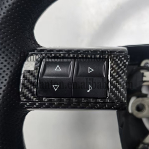 Volant en cuir perforé en fibre de carbone pour Chrysler 300C – Modèles à succès en vente directe - Product Image 6