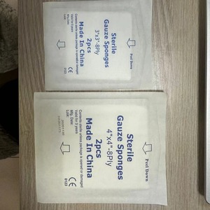 Venta directa de fábrica, proveedor profesional de accesorios para botiquines de primeros auxilios, compresas de gasa, bloques de gasa absorbentes 100% algodón, para heridas - Product Image 2