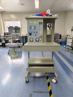 Poste d'anesthésie vétérinaire EURVET à double vaporisateur avec débit de gaz réglable