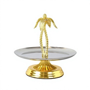 Plateau de service rond moderne en métal doré motif palmier, compatible lave-vaisselle, pour présentation de gâteaux, desserts, mariages, fêtes et décoration intérieure - Product Image 1