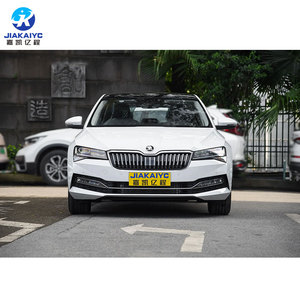 สโกด้า ซูเปอร์บ 2025 2.0T เทอร์โบ R17 สีดำ เกียร์อัตโนมัติ 6 สปีด รถแฮทช์แบค 5 ประตู พวงมาลัยซ้าย 6 ถุงลมนิรภัย กล้องมองหลัง 360 องศา - Product Image 6