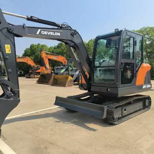Mini-excavatrice sur chenilles d'occasion Doosan DH60D de 6 tonnes, d'origine coréenne, petite pelle hydraulique d'occasion à faible nombre d'heures de fonctionnement pour usage agricole et municipal - Product Image 1