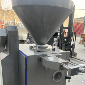 Nouvelle <span class=keywords><strong>ligne</strong></span> de production de saucisses économique à haut rendement multi-tension, remplisseuse sous vide automatique pour la fabrication de saucisses, à vendre - Product Image 3