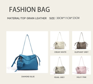 Borsa a Spalla in Vera Pelle di Lusso, Classica e Minimalista, Elegante Borsa a Mano con Tracolla e <span class=keywords><strong>Mini</strong></span> Portamonete - Product Image 6