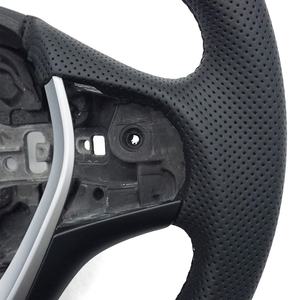 Volante de Fibra de Carbono Real de Repuesto con Cuero para <span class=keywords><strong>BMW</strong></span> Serie 3 <span class=keywords><strong>E46</strong></span> 1997-<span class=keywords><strong>2006</strong></span> - Product Image 3