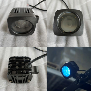 ไฟสีแดง สีเขียว สีน้ำเงิน ไฟสัญญาณความปลอดภัย ไฟสีฟ้า ไฟส่องสว่าง - Product Image 4
