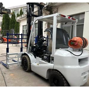 Montacargas Diésel Usado TCM FD25T3 de 2.5t-5t, Fabricado en Japón, con Aire Acondicionado, Alta Eficiencia - Product Image 1