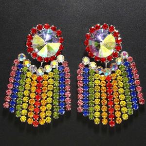 Boucles d'oreilles bohèmes romantiques Sue, couleurs exagérées, strass, style européen américain, classiques, tendance, pendantes, bijoux de personnalité - Product Image 2