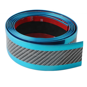 Autocollant <span class=keywords><strong>de</strong></span> voiture En Fiber <span class=keywords><strong>De</strong></span> Carbone En Caoutchouc <span class=keywords><strong>Seuil</strong></span> <span class=keywords><strong>De</strong></span> <span class=keywords><strong>Porte</strong></span> Bande <span class=keywords><strong>De</strong></span> Pare-chocs Protecteurs Accessoires - Product Image 1