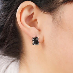 ต่างหูห่วงทองสีขาว E4158กับขอบโอนิกซ์เครื่องประดับผู้หญิงสไตล์วินเทจ - Product Image 4