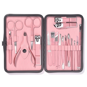 Kit de manucure et pédicure de luxe en acier inoxydable 18 pièces avec coupe-ongles, lime à ongles, ensemble d'outils de toilettage, prêt à offrir en cadeau pour les soins à domicile ou en salon - Product Image 2