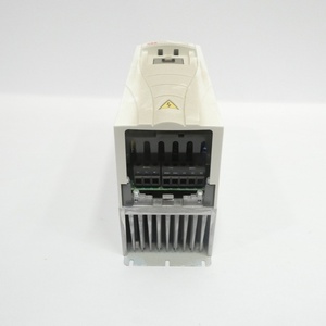 ACS550-U1-08A8-4 ไดรฟ์ VFD แบบ AC 0-500Hz 380-480V-AC 5HP 0-480V-AC PLC - Product Image 3