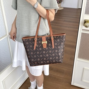 Borsa Tote da Donna in Pelle PU Premium con Manico Morbido, Chiusura a Cerniera e Tracolla Staccabile - Product Image 3