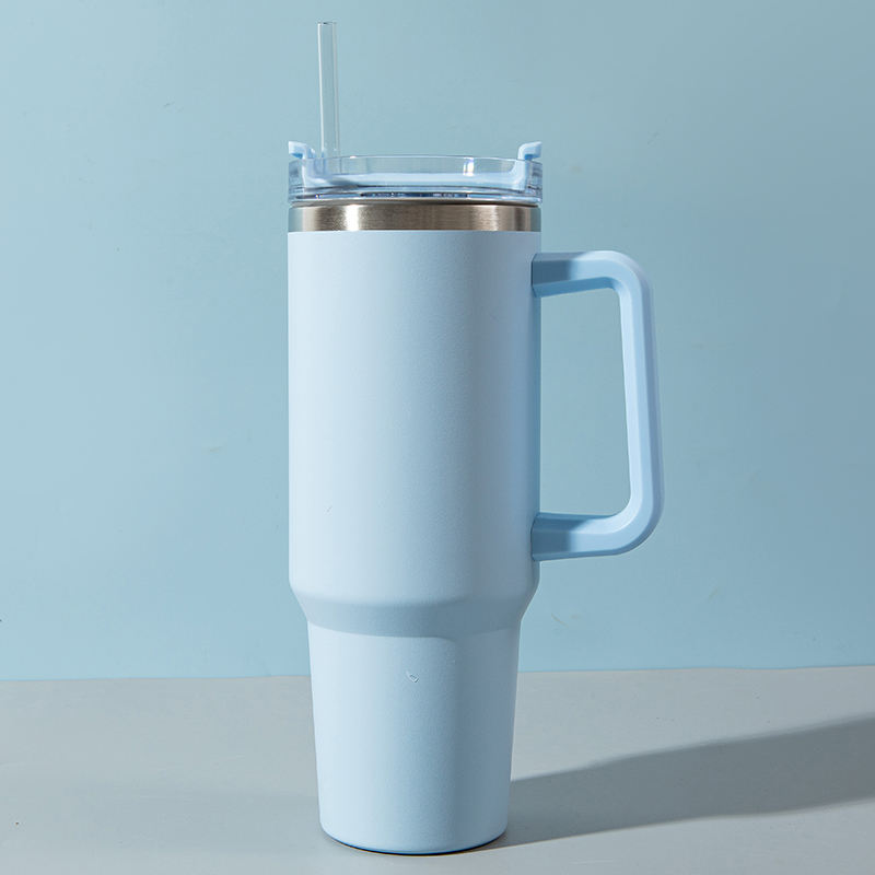 สีฟ้าอ่อน