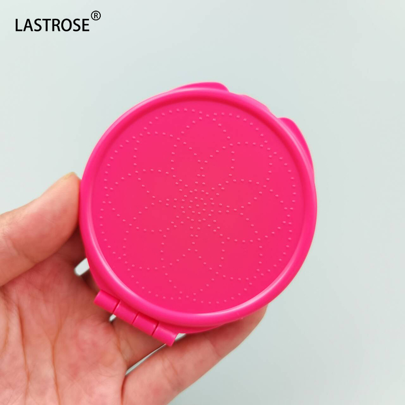 Round makeup mirrors