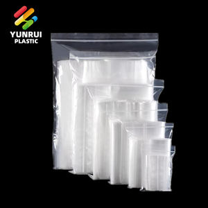 工場直販 透明 再封可能 防水 PE ジッパーバッグ 100枚入り ガムやスナック食品包装用 - Product Image 1