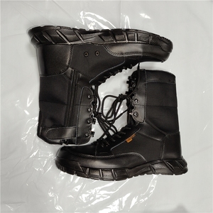 รองเท้าบูทหนังวัวกลับสีดำ รุ่น TSB01 ของ Stock Wholesales น้ำหนักเบาพิเศษ พร้อมซิปด้านข้าง - Product Image 2