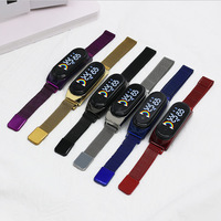 Meilleure Vente Montre Bracelet Tactile Numérique LED Ovale de Luxe Étanche pour Sport, Vente en Gros Directe Usine, Tendance