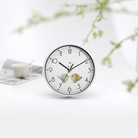 Horloge murale ronde style antique moderne avec motif d'oiseau, en fer, à quartz, à aiguilles, pour salon, bureau, design nature morte à une face