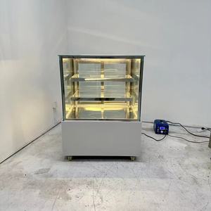Vitrine Réfrigérée Multi-Styles pour Gâteaux avec Éclairage Renforcé – Présentoir de Gâteaux Frais pour les Espaces de Vitrine des Boulangeries en <span class=keywords><strong>Centre</strong></span>-<span class=keywords><strong>Ville</strong></span> - Product Image 5