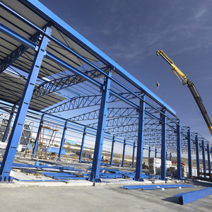 Bâtiment préfabriqué en structure acier pour élevage de volailles, chèvres et moutons avec système de ventilation - Product Image 5