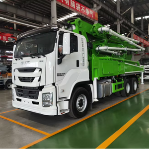 Camión Bomba de Concreto Hidráulica Nueva, con Motor Diésel, para Trabajos de Construcción - Product Image 1